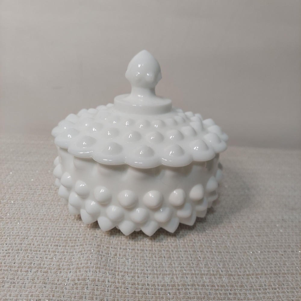 Vintage Fenton White Milk Glass Hobnail Trinket Dish & Lid Round Vanity Jar 5"